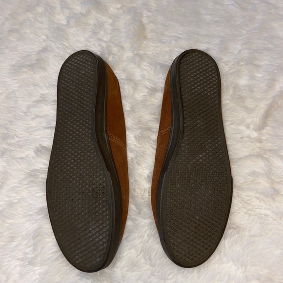 Vans - Picture 2 of 2